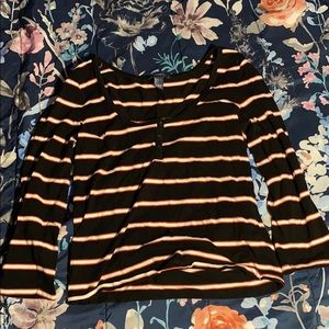 Black red and white striped tee